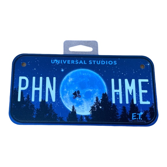 Universal Studios E.T. Phone Home Mini License Plate Magnet - Picture 1 of 1